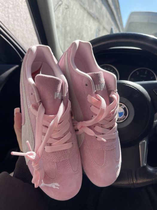 Жіночі Кросівки пума рожеві