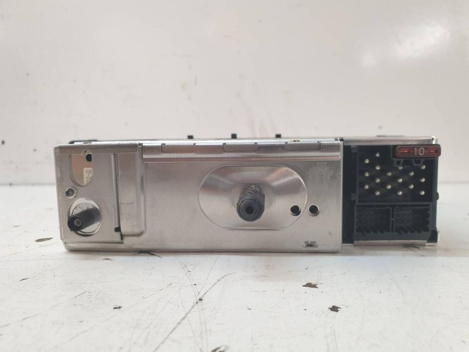 Sistema De Áudio Rádio Cd Bmw Serie 3 Compacto E46