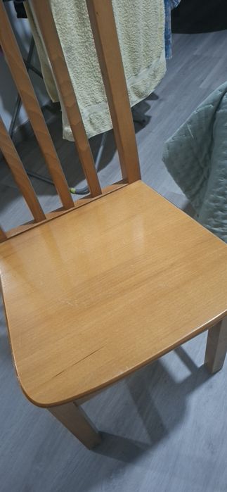 Cadeiras semi-novas