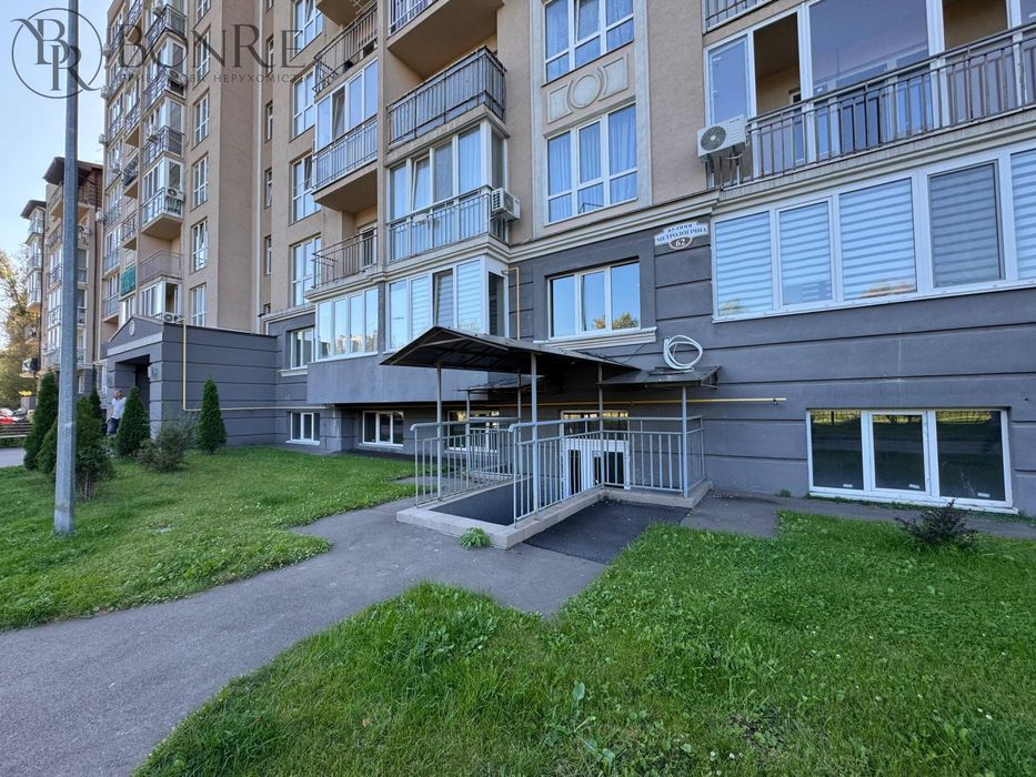 Продаж, Торгове, Фасад, Метрологічна, 129,3м2, 81,5м2.