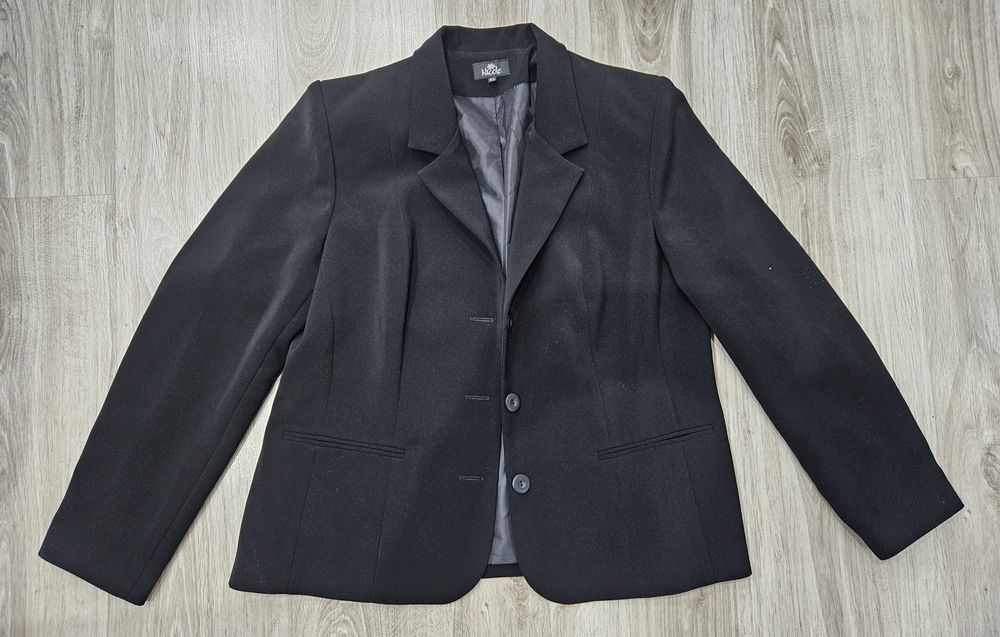 Czarny klasyczny prosty żakiet marynarka Nicole 42 L-xl