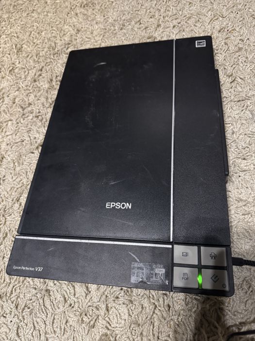 Сканер Epson Perfection V37