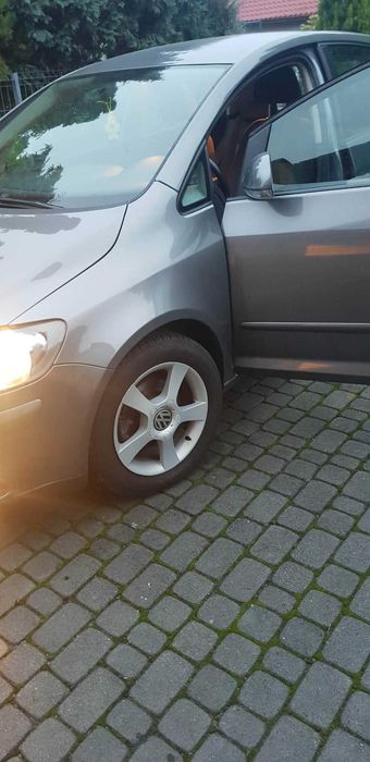 Sprzedam auto Golf 5 Plus