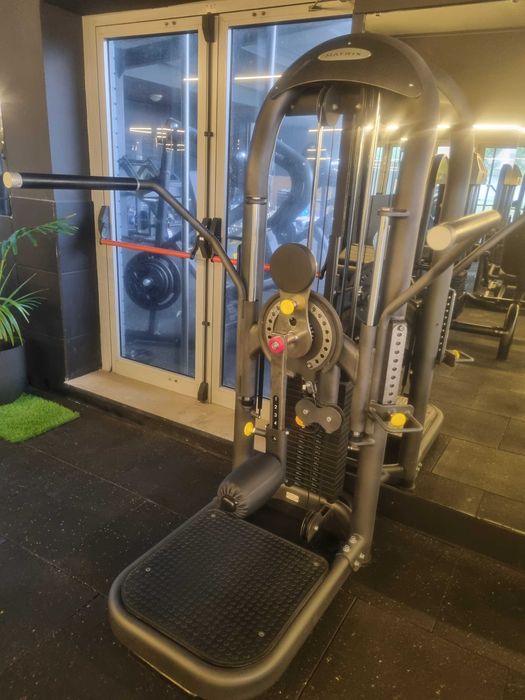 Matrix multi hip ginásio
