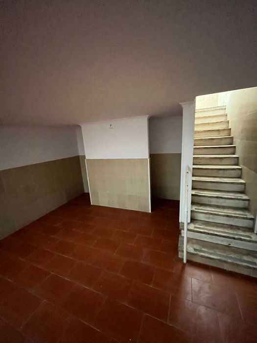 Arrendamento loja Algés
