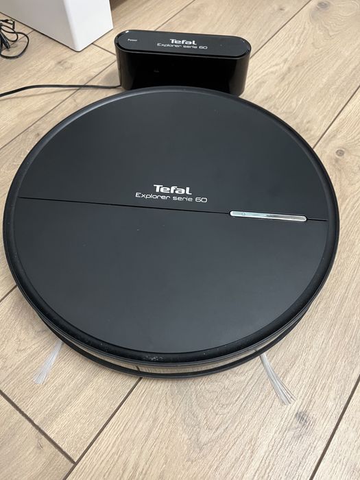 Robot sprzątajacy Tefal Explorer serie 60 Odkurza i Mopuje