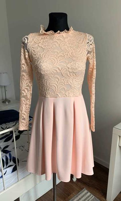 Boohoo koronkowa morelowa sukienka rozkloszowana mini 36
