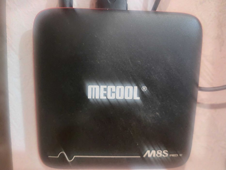 Смарт тв приставка Mecool m8s pro w 2/16