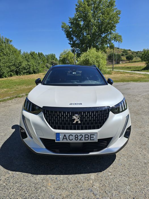 Peugeot 2008 1.2 155cv GT