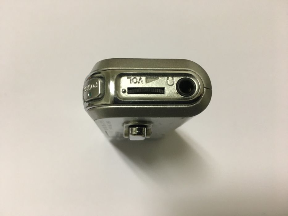 Rádio de bolso Sony FM Stereo/AM Pocketable Radio M 98 Silver SRF-M 98