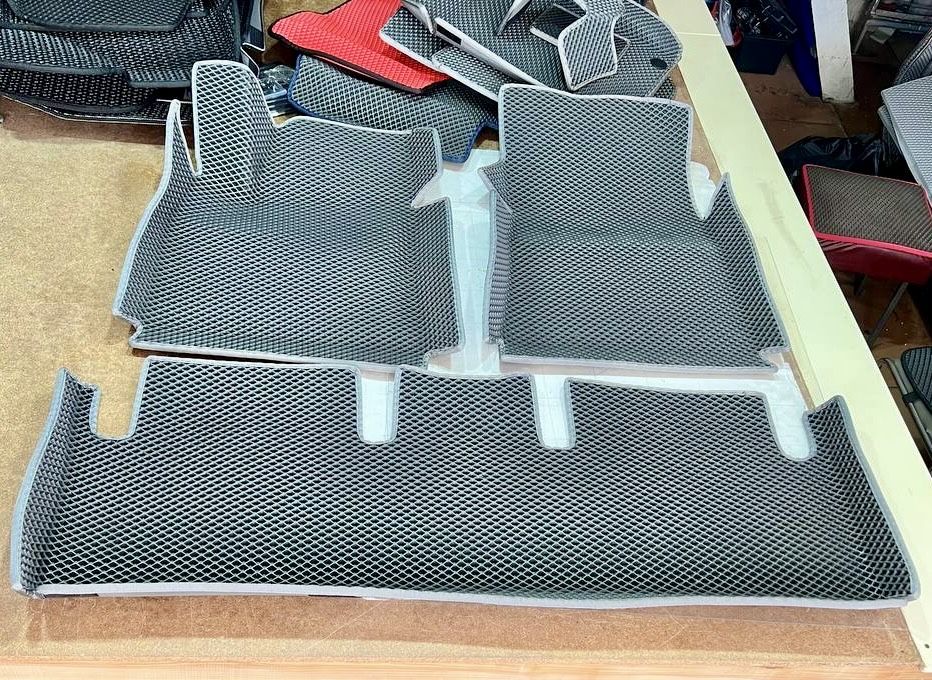3DEva килимки в салон+багажник на Tesla Model 3 з бортами та 3д лапо