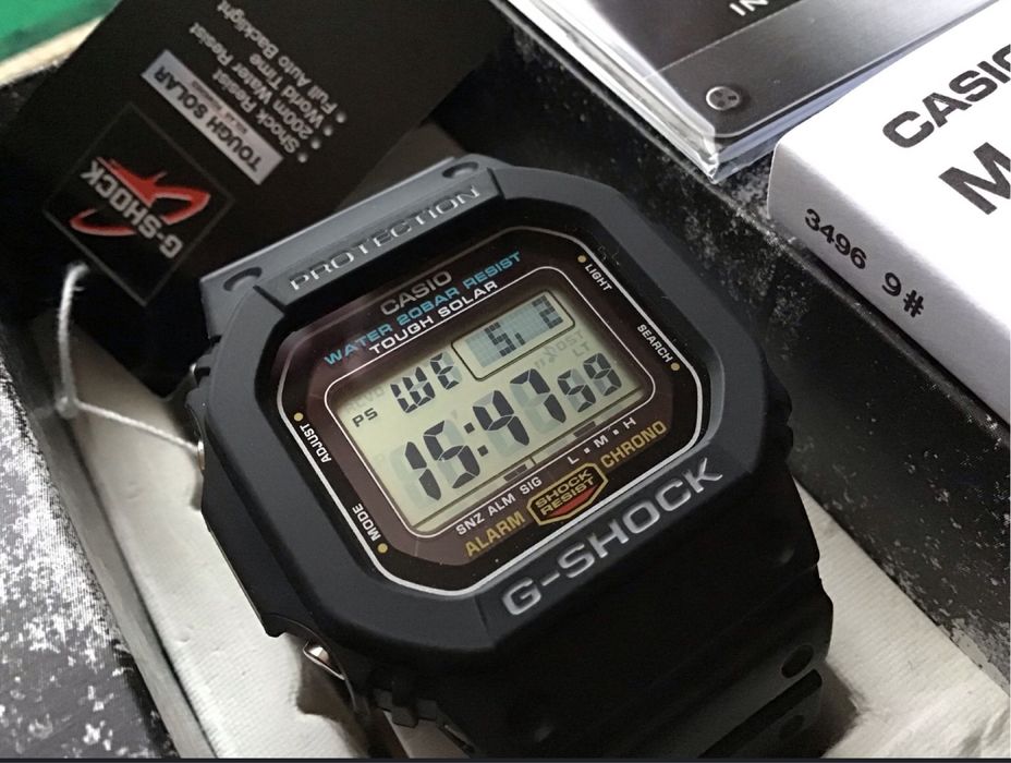 Годинник Casio G-Shock The Origin G-5600UE-1DR на сонячній батареї!