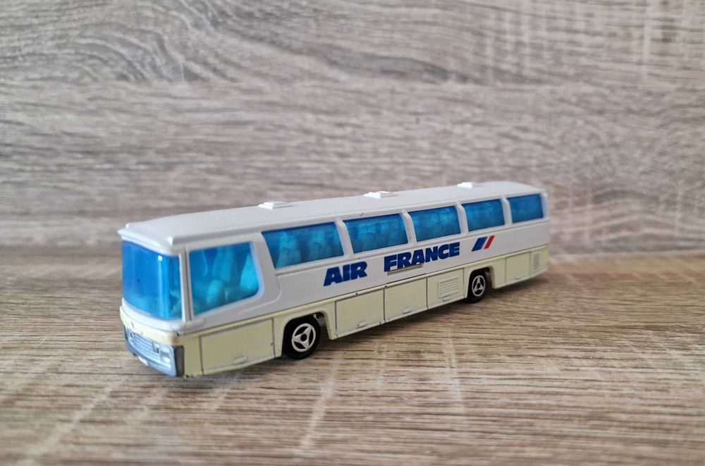 Neoplan Bus 1:87 Majorette