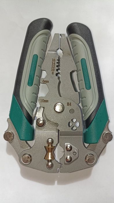 Багатофункціональний інструмент . Стриппер.