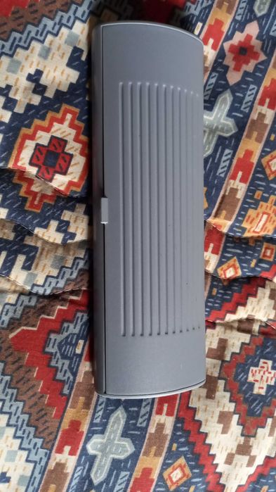 Esferográfica azul, em caixa de oferta