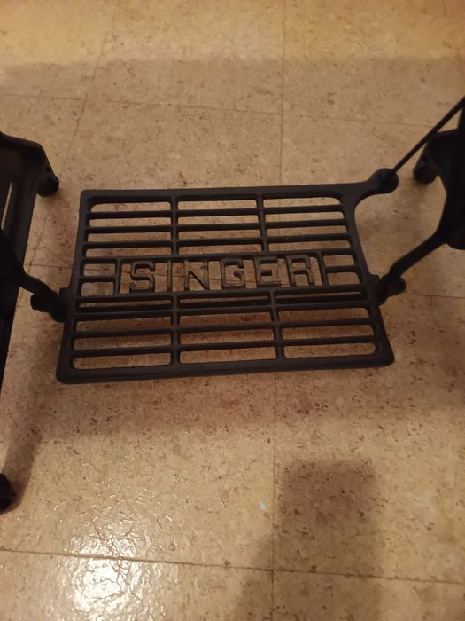 Máquina de costura Singer