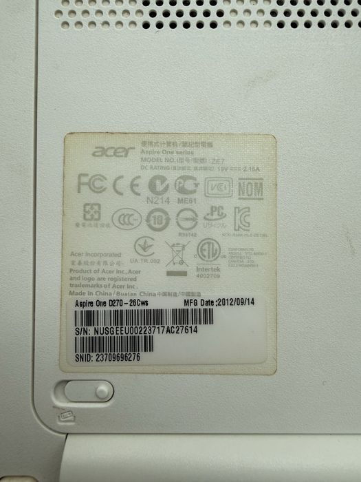 Нетбук Acer Aspire One D270-26Cw6