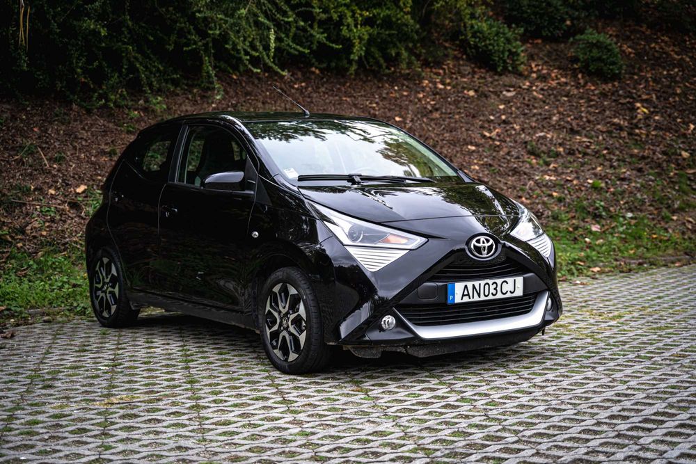 Toyota Aygo 1.0 X-Play Plus MM Automático 2021 — photo 2