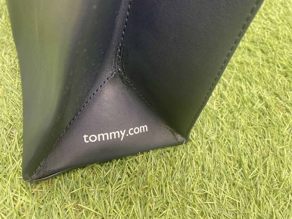 Mala Tommy Hilfiger
