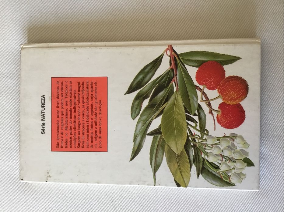 Futos e vegetais: Mediterrâneo e Trópicos. Inclui portes