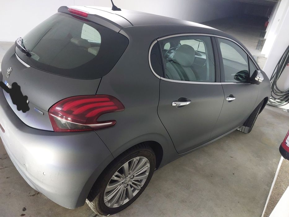 Peugeot 208 1.2 Roland Garros
