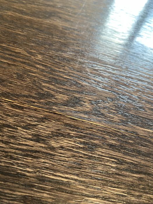 Стіл на кухню або вітальню