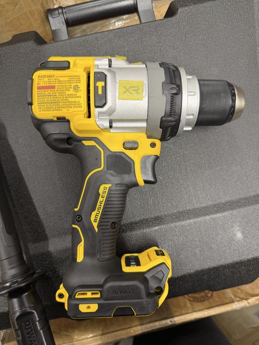 Безщітковий ударний дриль/шуруповерт Dewalt DCD1007 20v. USA