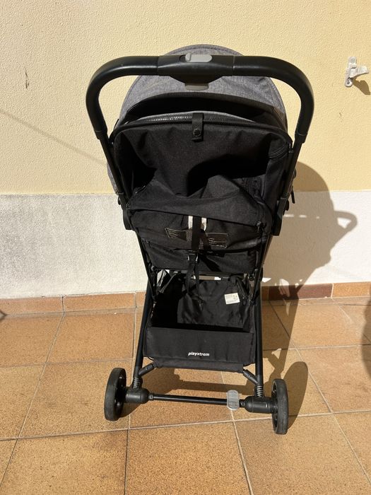 Carrinho de bebé Playxtrem – dobrável e leve