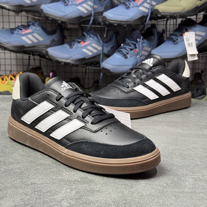 44р.ОРИГІНАЛ 100% Чорні кросівки адідас Adidas Courtblock  IE0906