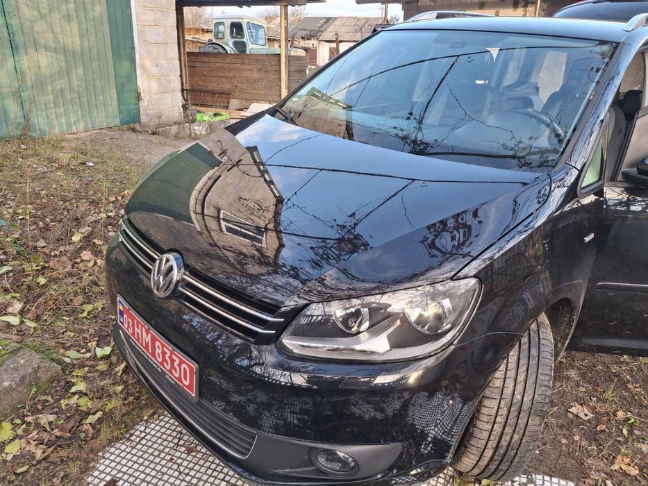 Свіжо пригнаний автомобіль