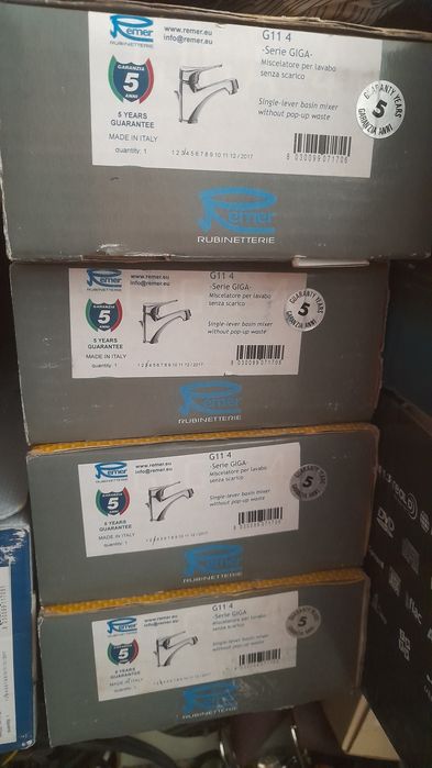 Змішувач для умивальника Remer G11 4 Хром Італія сифон U