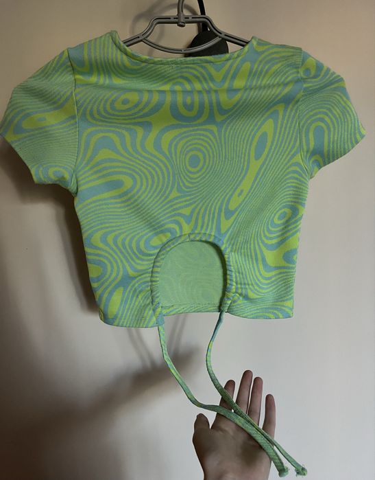 Жіночий топ Inside