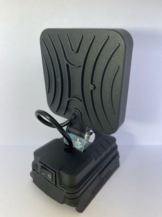 Bosch Emergency Lamp with Battery and Two USB Outputs64737776730243121