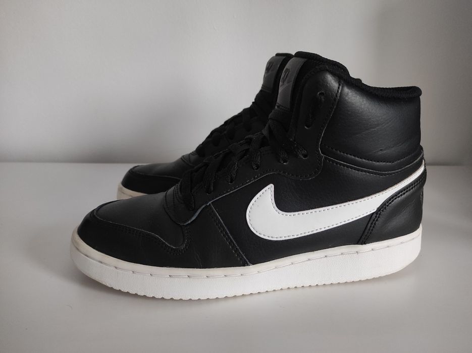 Nike Ebernon Mid r. 38.5