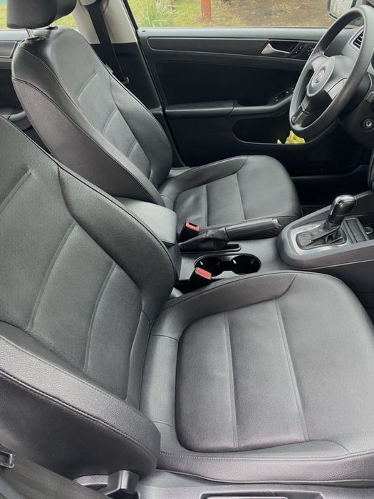 Volkswagen Jetta/ Фольксваген Джетта 2012