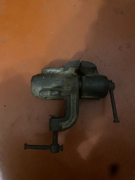 Тіски лещата ссср салдеп