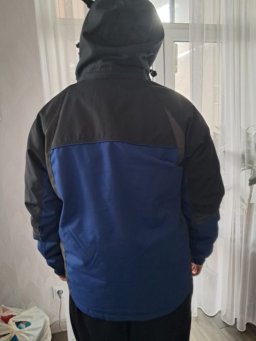 Лыжный костюм 52.Шлем.лыжи