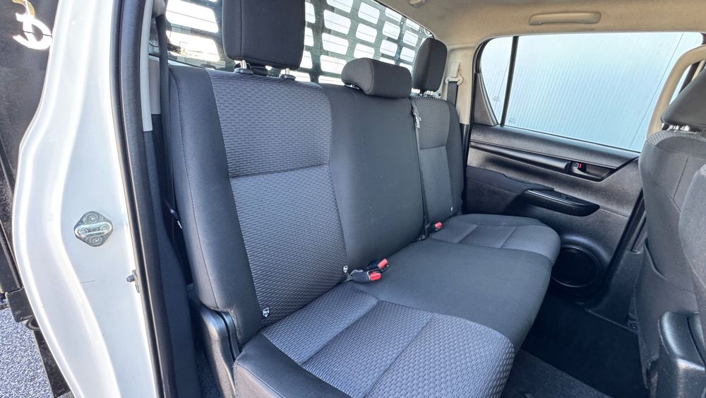 Toyota Hilux 2.4 D-4D 4WD CD CM