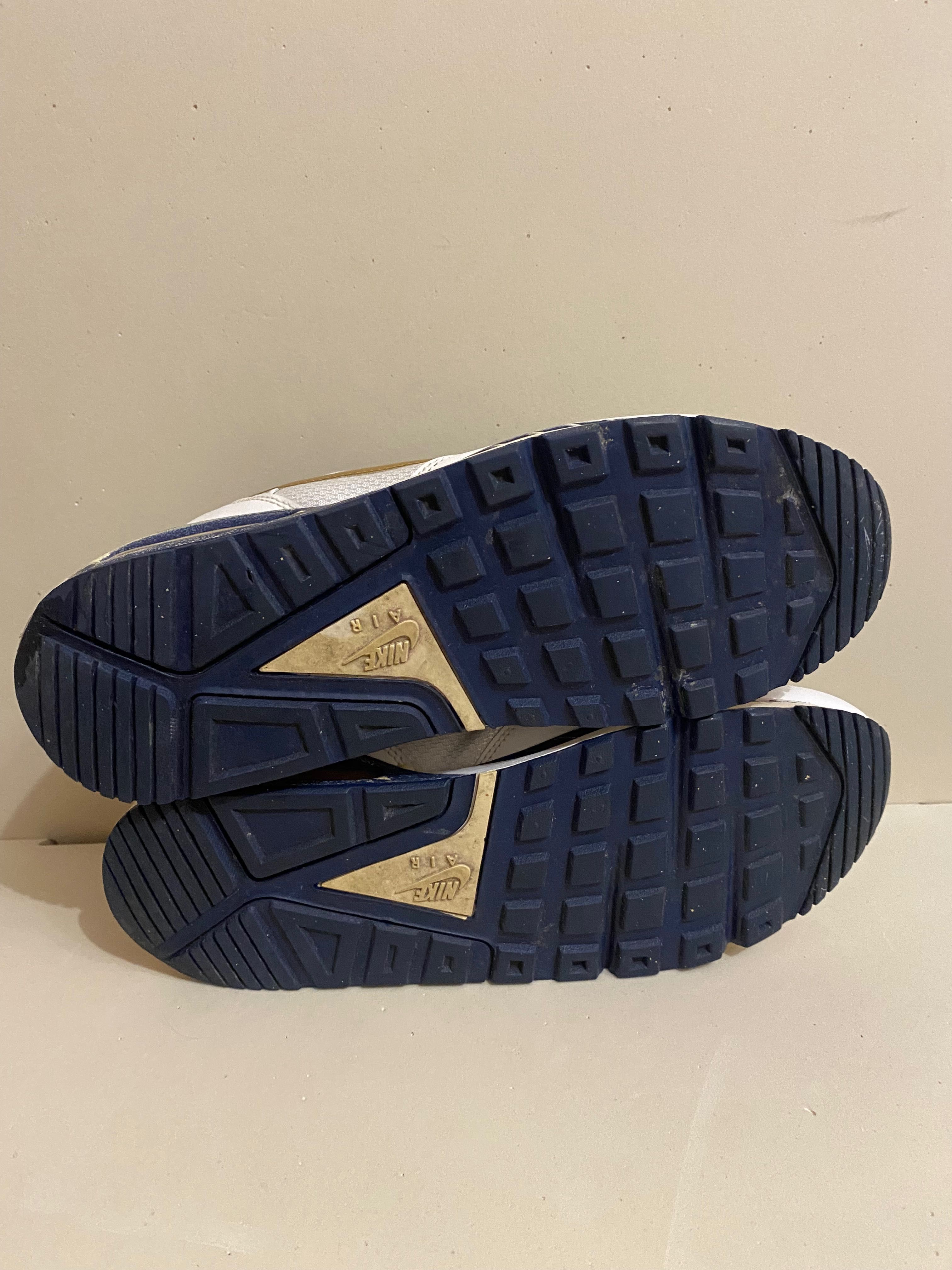 Nike air 27 olx best sale
