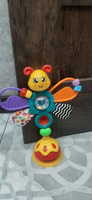 Продам  розвиваючі іграшки для малечі