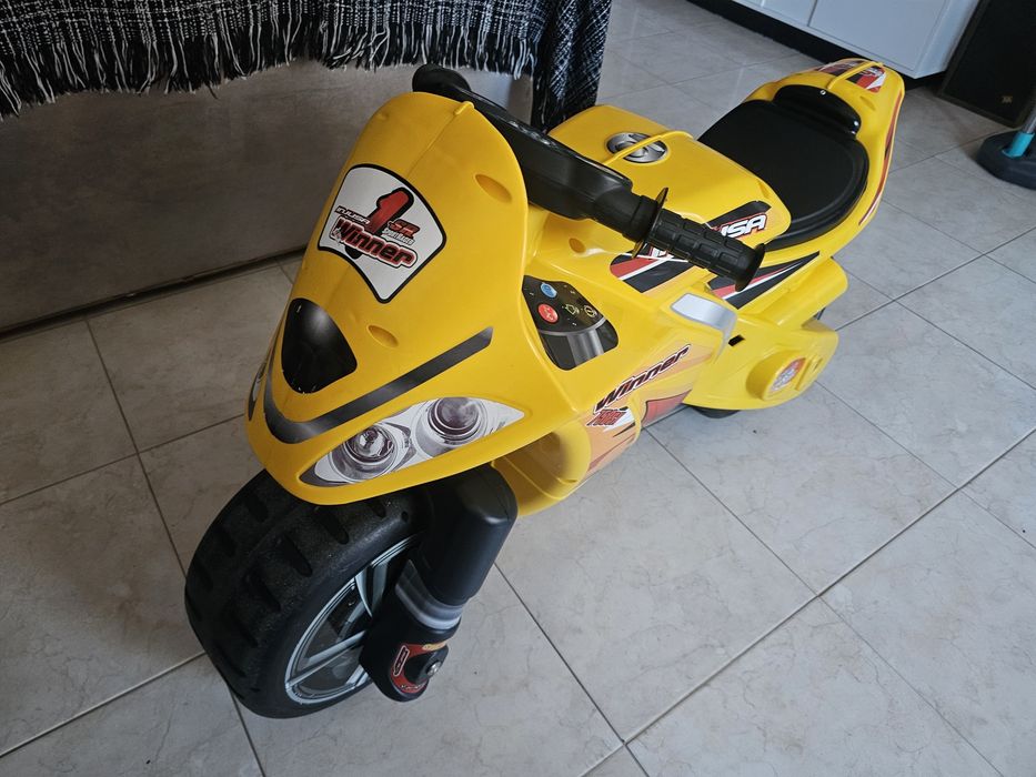 Moto para criança