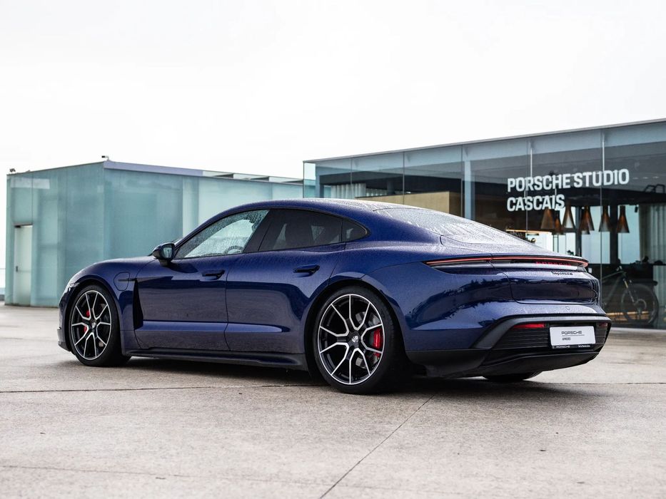 Porsche Taycan 4S
