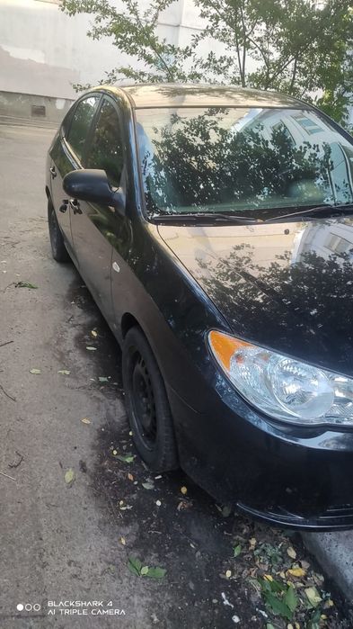 Автомобіль Hyundai Elantra