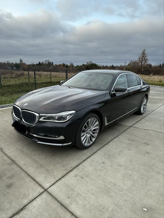 Samochod na wesele, ślub, uroczystosci, przewozy VIP, limuzyna BMW 740