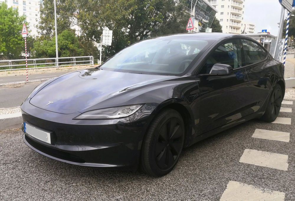 Tesla Model 3 Tração Traseira Premium