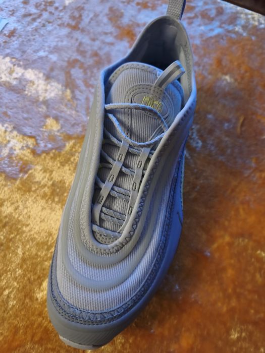 Чоловічі кросівки NIKE. Оригінал. Виробник країна В'єтнам.