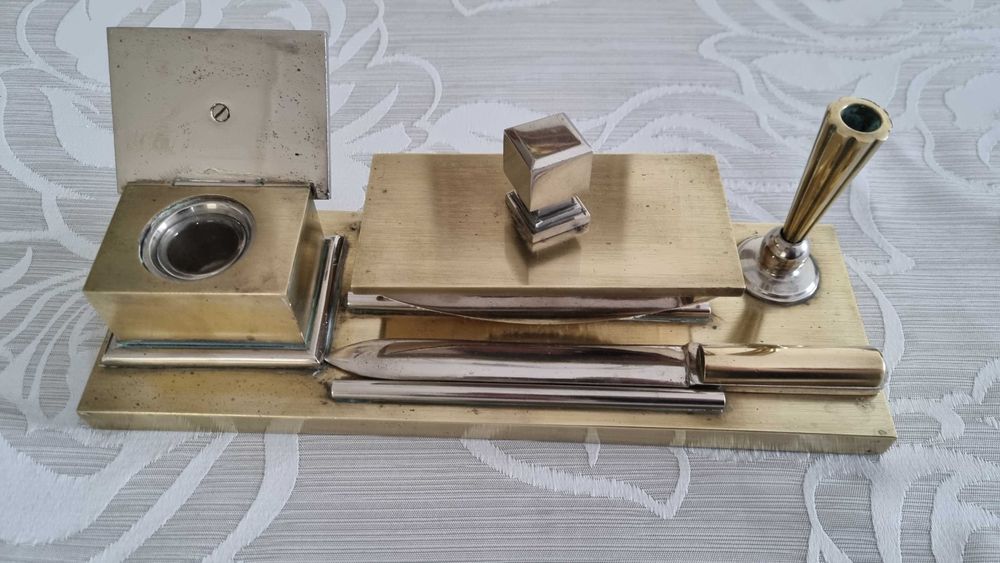 Sekretarzyk na biurko, antyk.