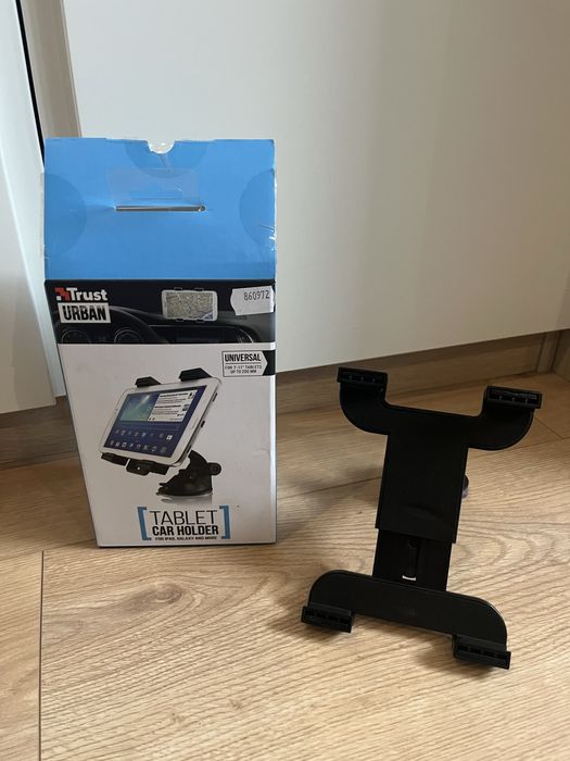 Trust Car Tablet Holder for 7 - 11" tablets