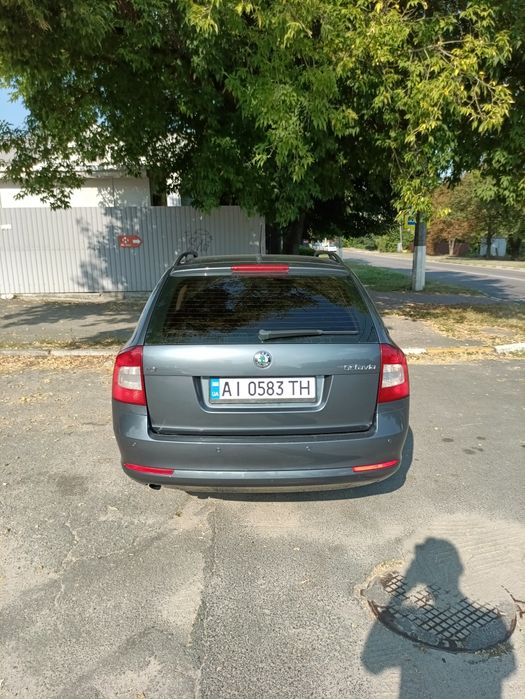 Skoda Octavia a5 2011 1.6d -  7000$