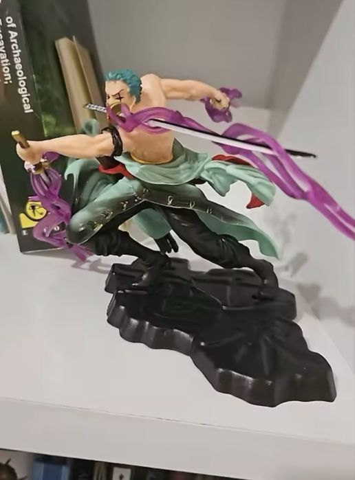 Zoro One Piece 10 cms423055909664204804